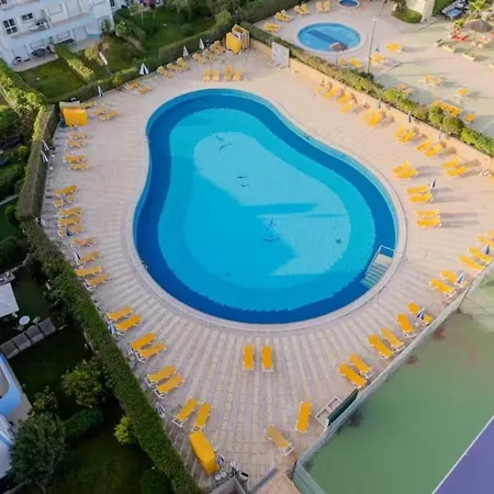Casa Saudade - Oasis Parque Country Club Portimão